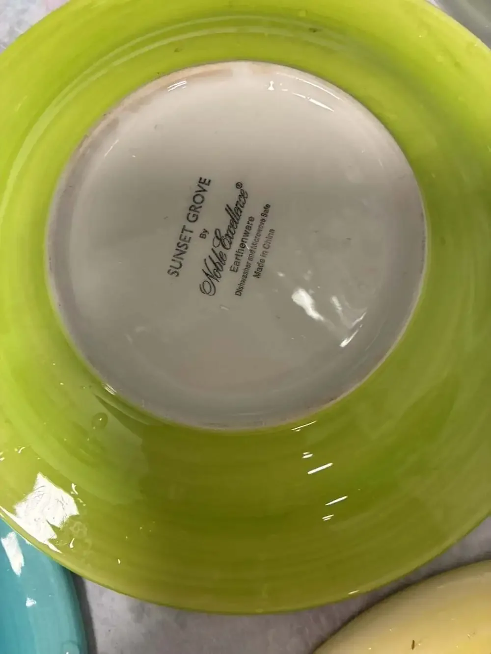 Sunset Grove by Noble Excellence Earthenware Floral Surfboard Dinner Plates Lot